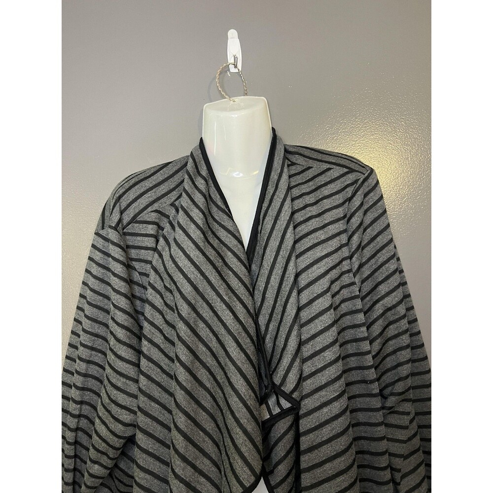 Sunny Leigh Sweater Cardigan Womens 3X Gray Striped Open Front Lightweight Knit